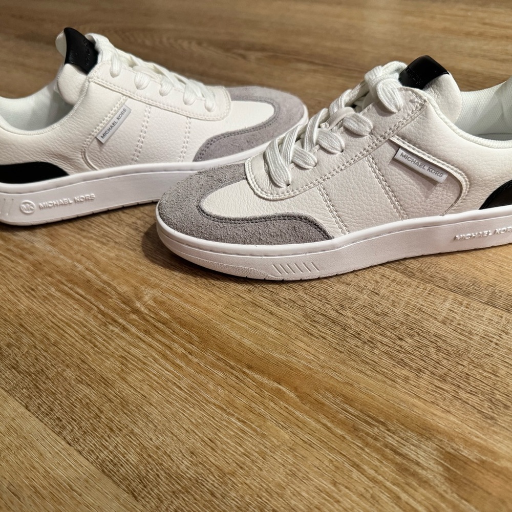 Michael Kors White and Gray Men's Sneakers - Picture 1 of 2